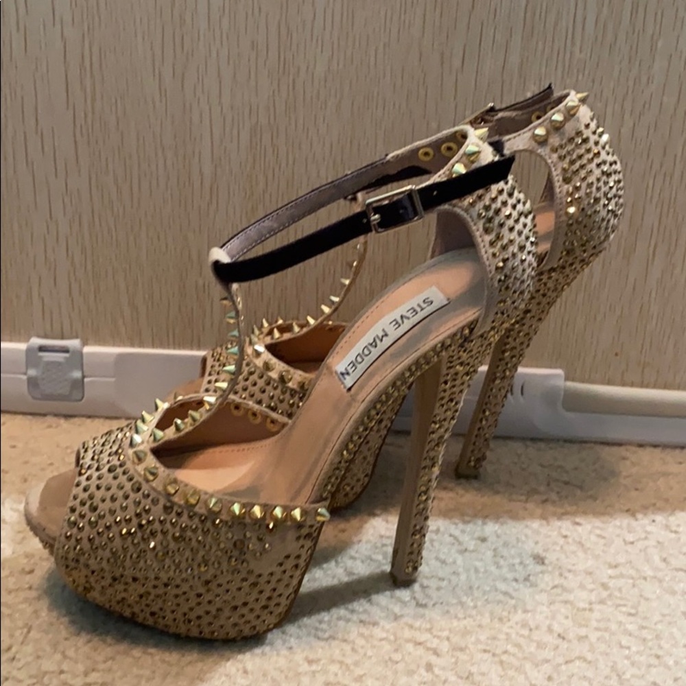 Steve Madden Platform Heels - Picture 2 of 8